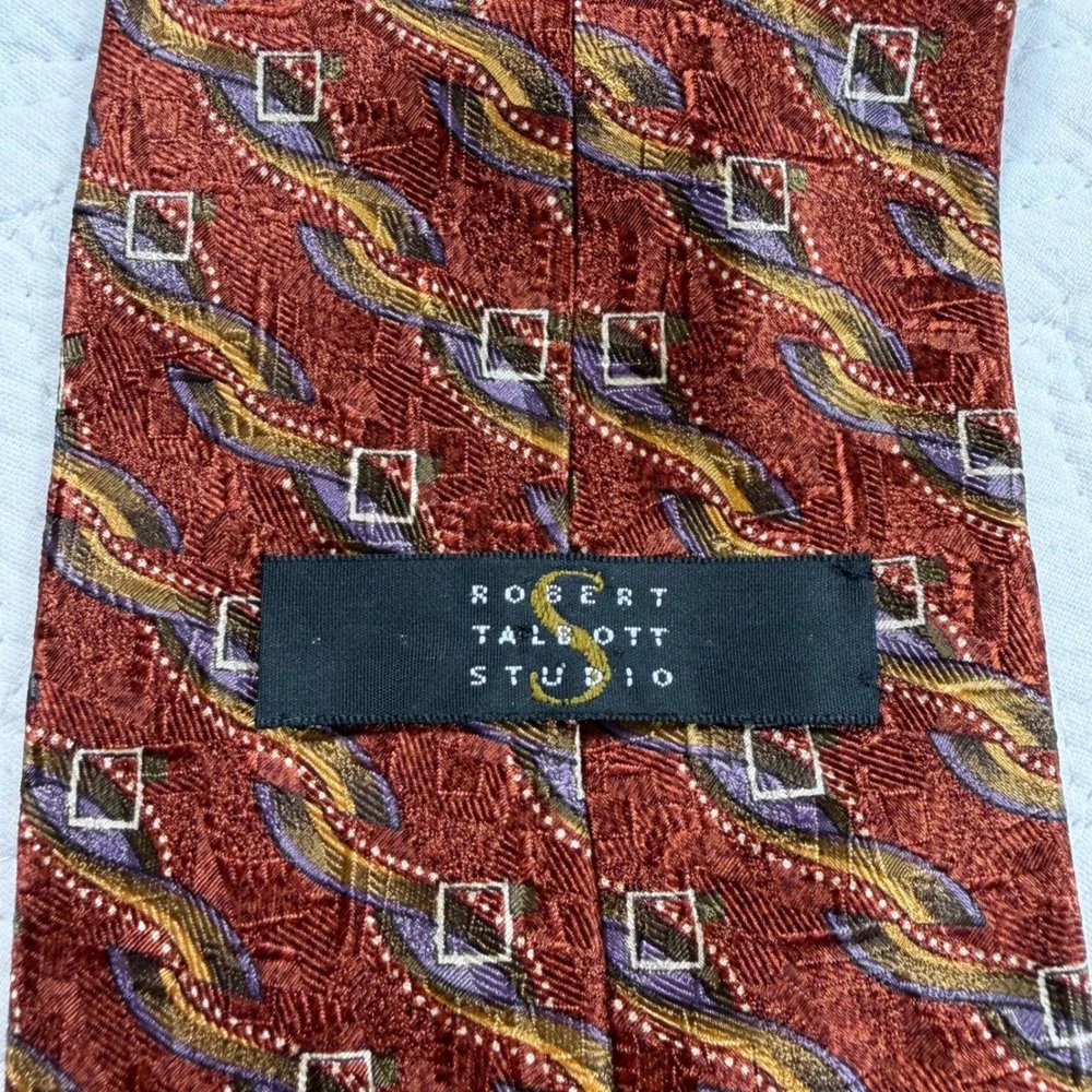 Vtg Robert Talbott 100% Silk Necktie Burgundy Geometric Hand Sewn‎ USA New